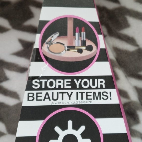 Uniform Mirror with LED Lights - Picture 5 of 6